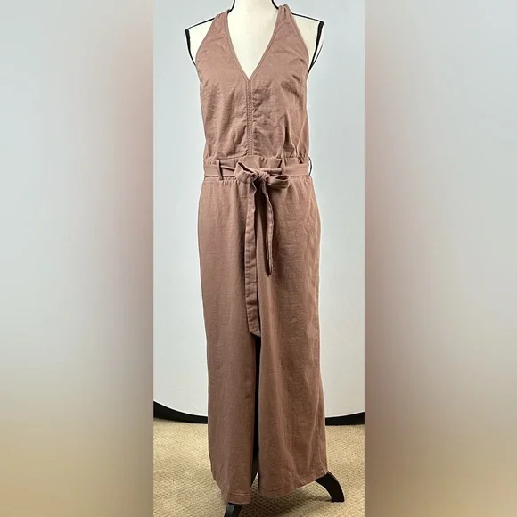 Free People - Picture 2 of 10